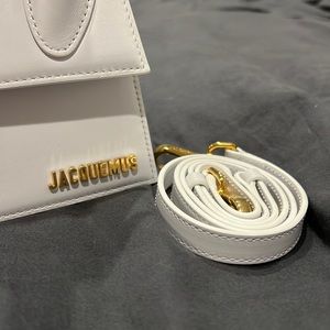 Jacquemus Le Chiquito Moyen